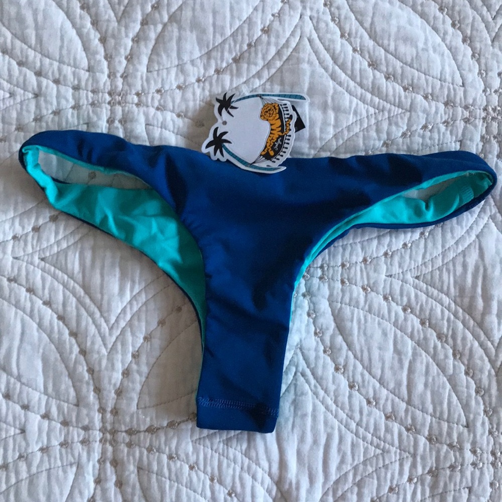 Jolyn bikini